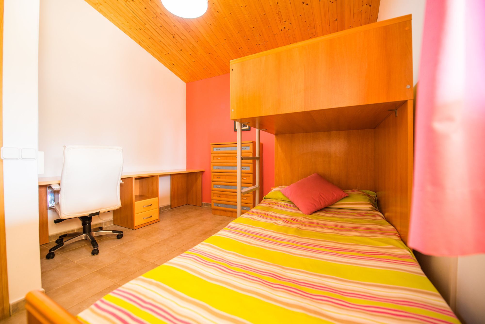Hotel Caragol 5*